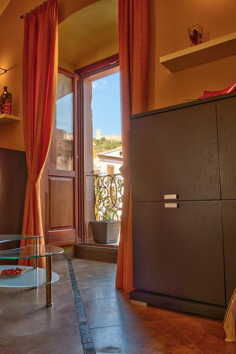 Luxury Home Bosa Apartment エクステリア 写真