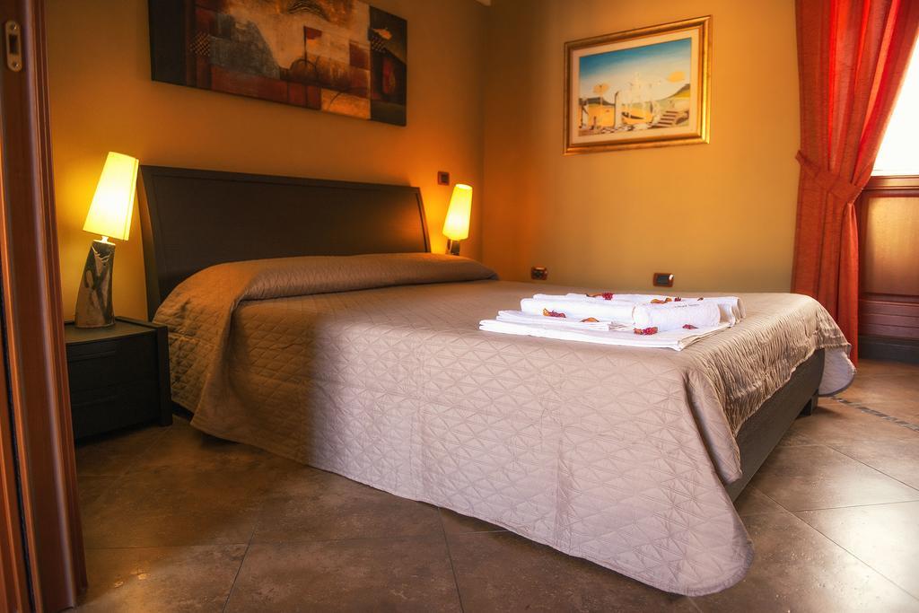 Luxury Home Bosa Apartment エクステリア 写真